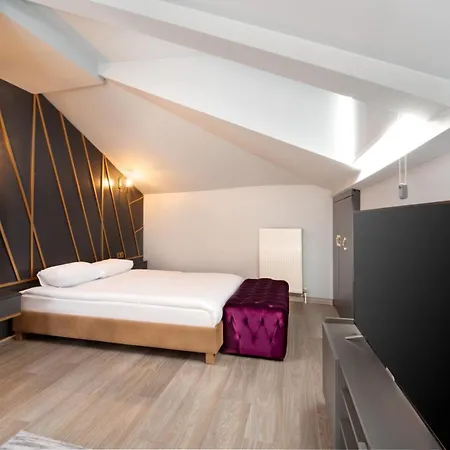 מלון Family Time