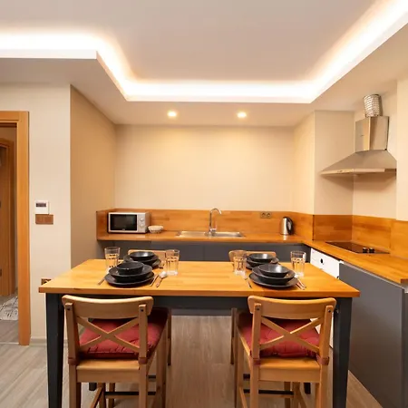 Family Time מלון *